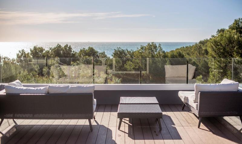 Limonium Deluxe Villa with Private Pool TarracoHomes - image 10