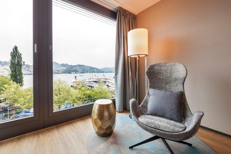 Suite - Lakeside image 2
