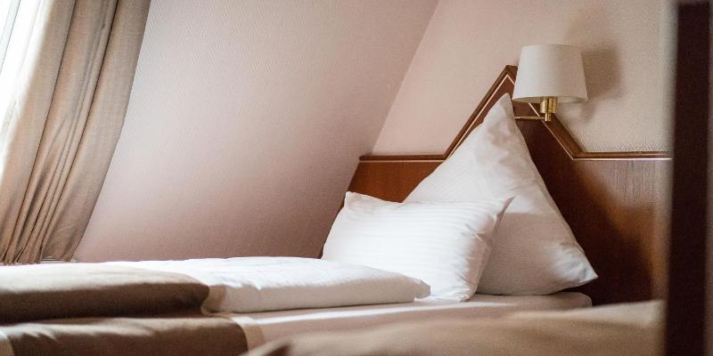 Single Room image 2