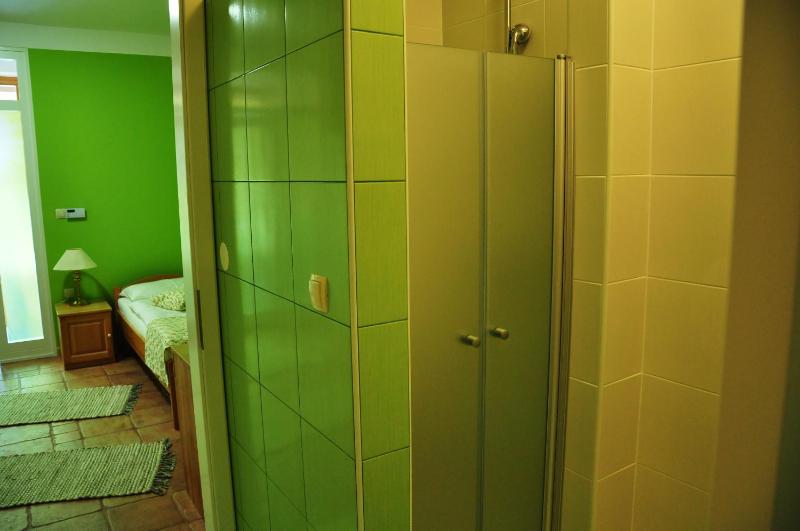 Economy Double or Twin Room image 4