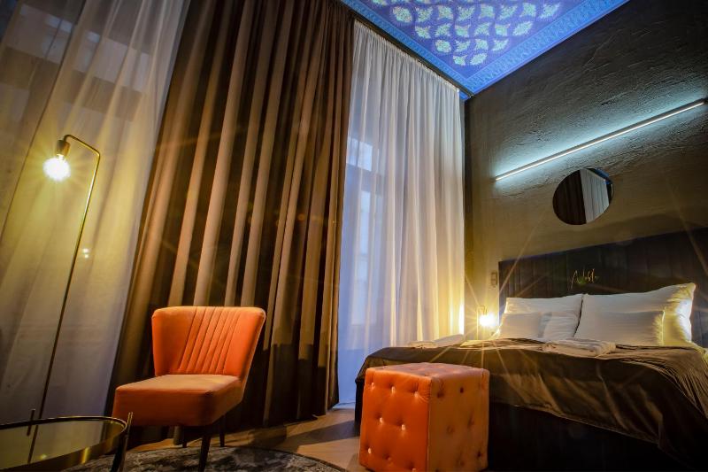 Deluxe Double Room image 4