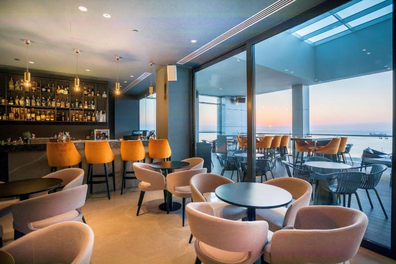 Radisson Blu Hotel Larnaca - image 14