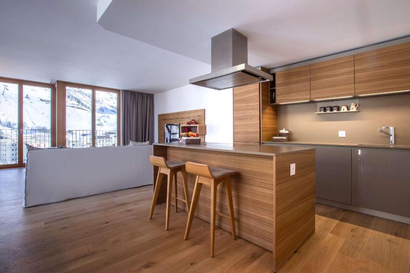 Three-Bedroom Suite image 4