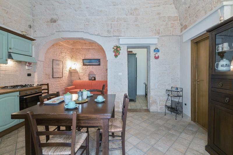 One-Bedroom Holiday Home image 4