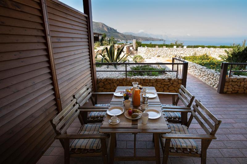 Riva Sea Apartments - image 40