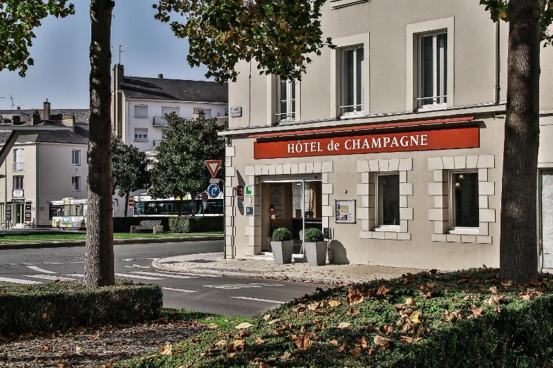 Hôtel de Champagne - image 21