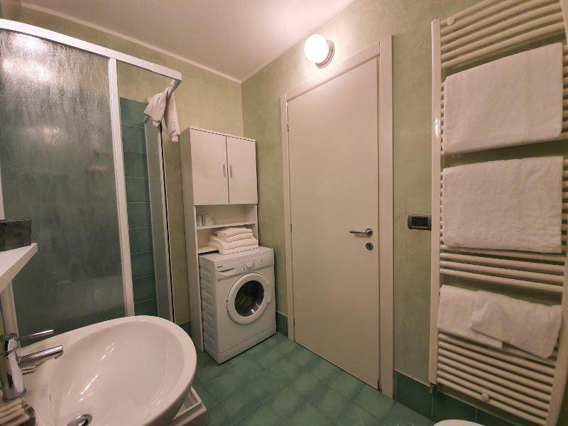 Residence Hotel Hungaria - image 12