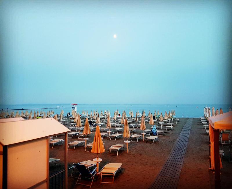 Residence Hotel Hungaria - image 3