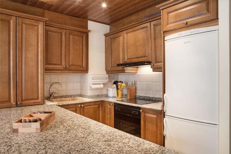 Three-Bedroom Apartment image 2