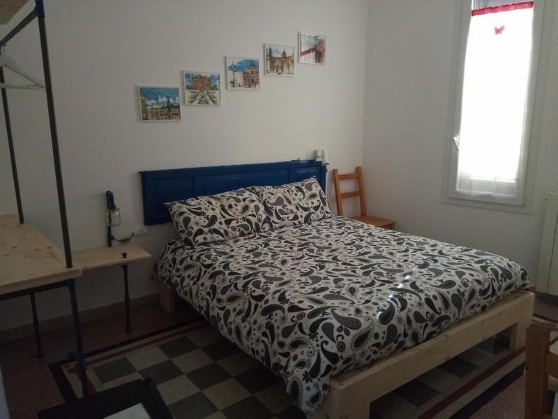 Budget Double Room image 2
