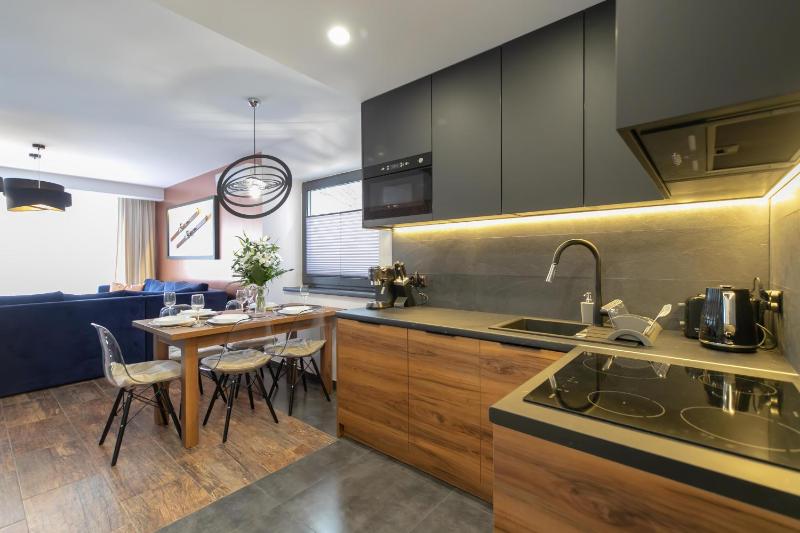 Apartamenty dla rodzin z sauną bawialnią i widokiem na Skrzyczne - Dream Apart Marron - image 28