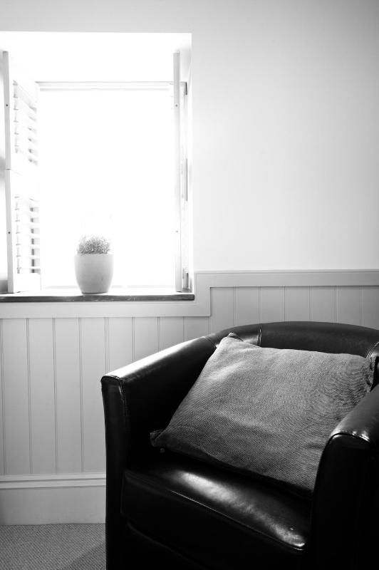 Double Room image 4