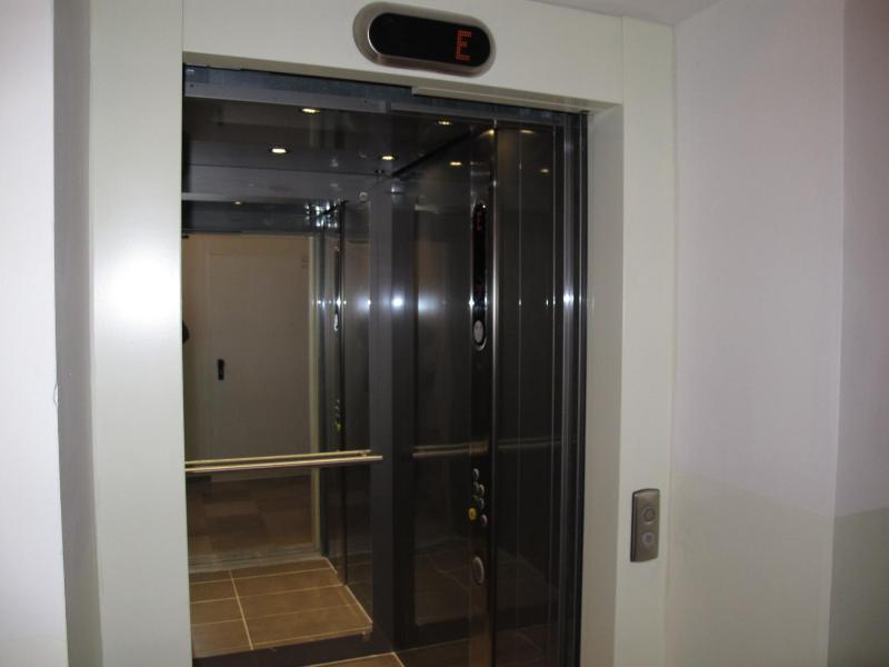 One-Bedroom Apartment - Adresse Radetzkystraße 15, 1030 Vienna image 2