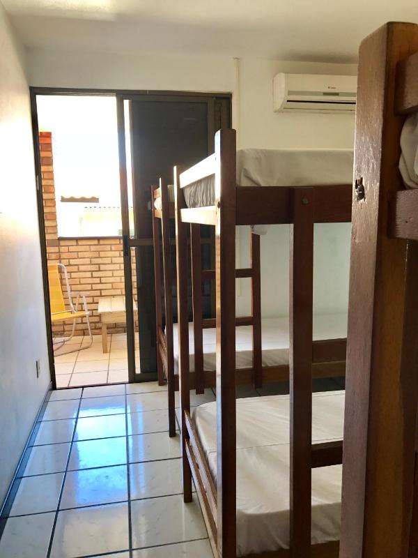 Quatro Ilhas Beach Hostel - image 42