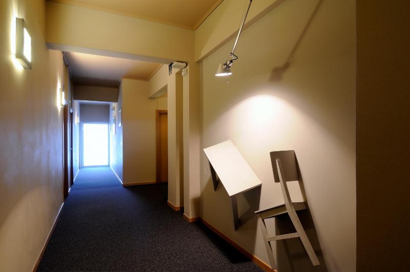 Twin Room image 2