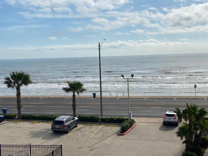 Galveston Beach Hotel - image 46