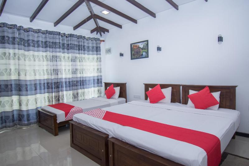 Avon Villa - image 5