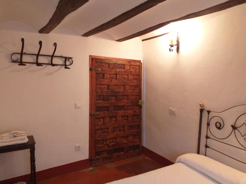Small Double Room image 2
