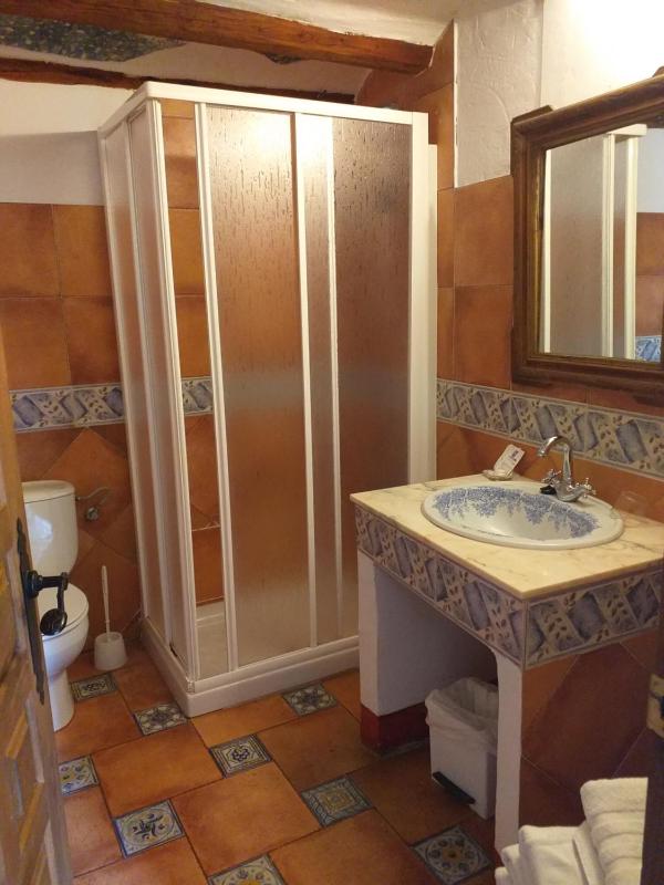 Quadruple Room image 2