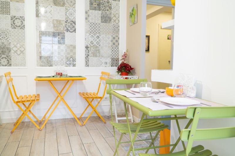 Double or Twin Room image 2