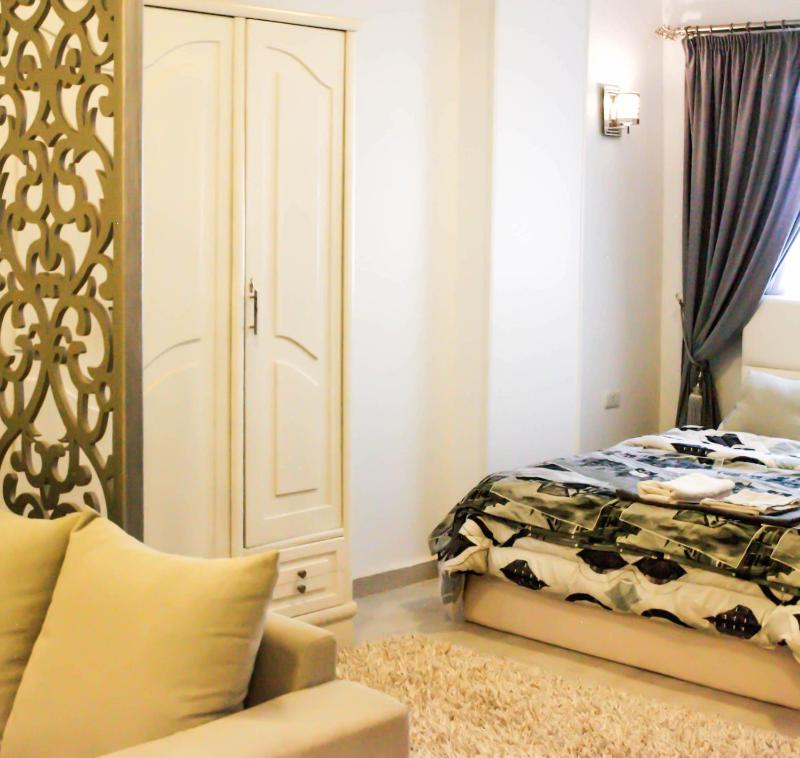 Marilyn Studio with Sea View Wi Fi - image 7