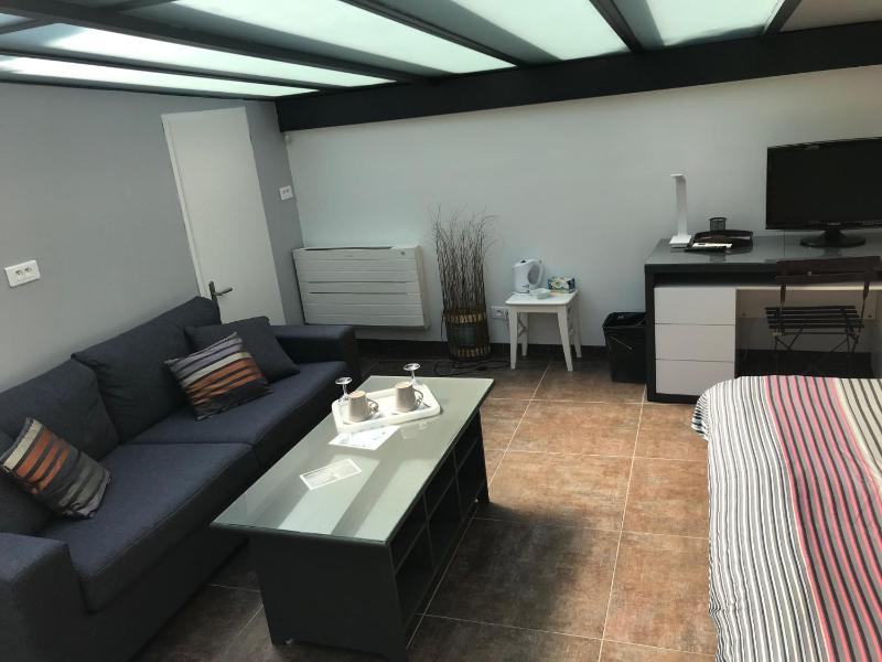 Superior Double Room image 2