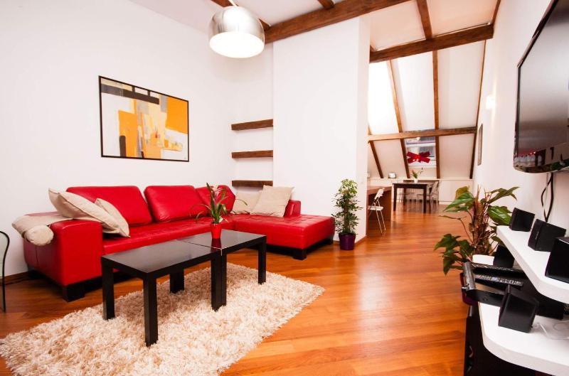 Luxury Loft - image 12