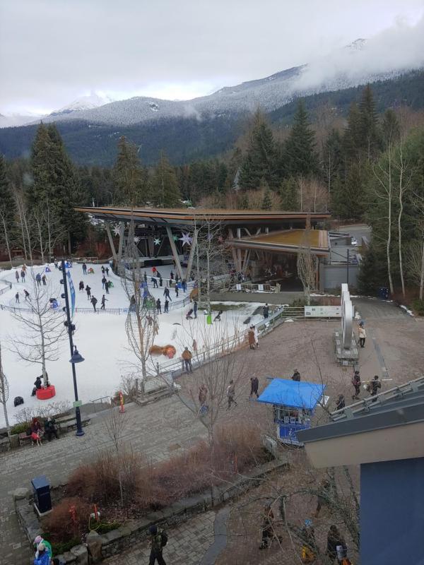 Tyndalstone Lodge 3 Bedroom in the Heart of Village North Whistler - image 5