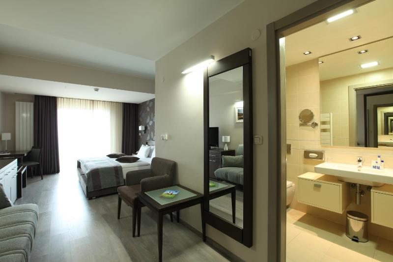 Double or Twin Room with Sofa Bed image 4