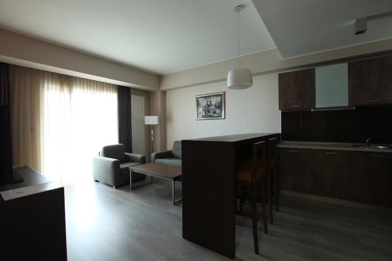 Junior Suite image 2