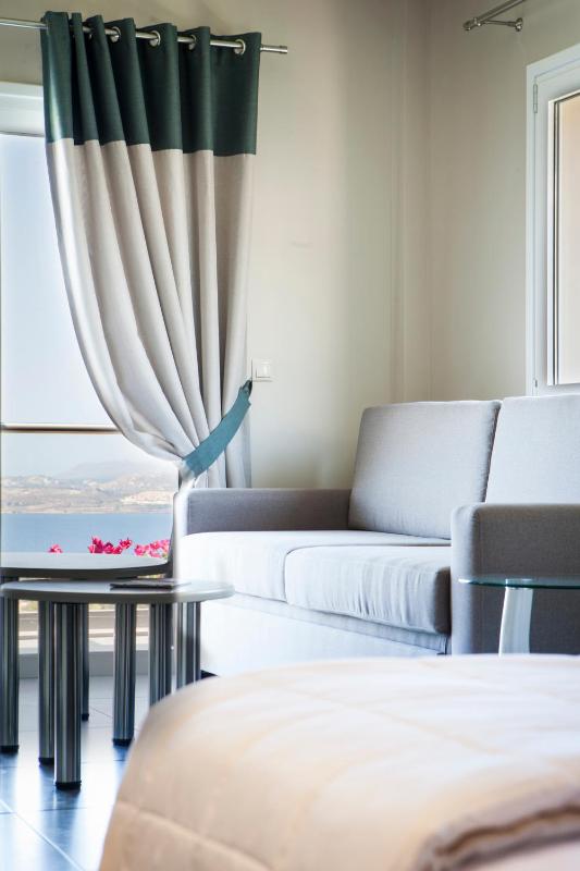 Deluxe Junior Suite with Sea View image 1