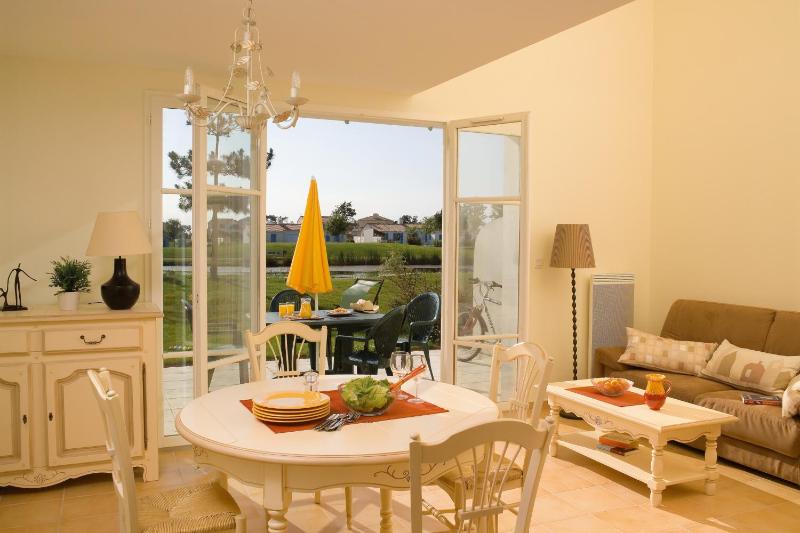 Two-Bedroom House with Mezzanine (6 Adults) image 2