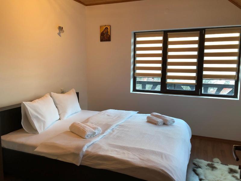 Family Suite with Balcony image 3