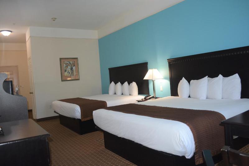 Baymont by Wyndham Galveston - image 14
