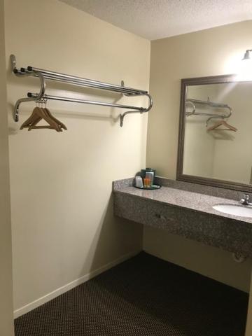 Deluxe Single Room image 4
