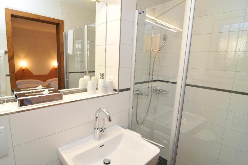 The River House - Apartment image 2