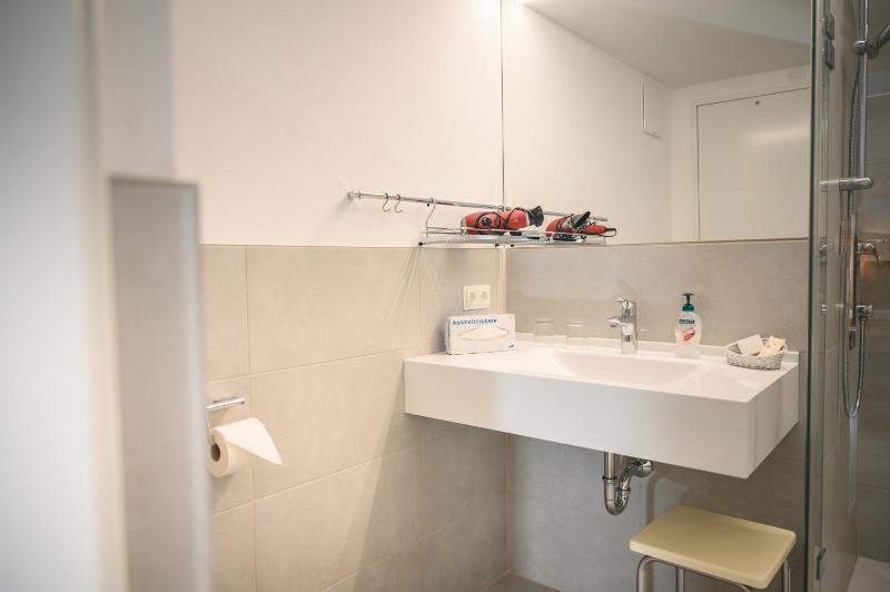 Studio Apartment image 2