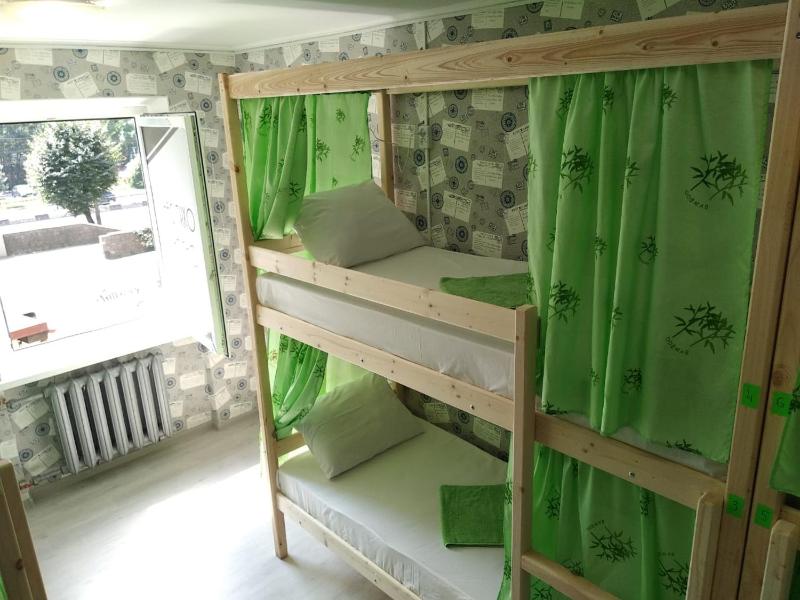 Bed in 6-Bed Dormitory Room image 1