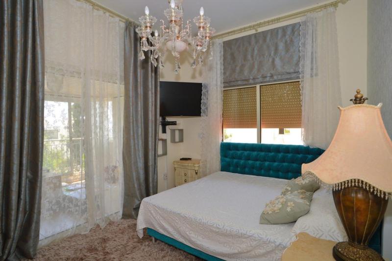 SeaView 6BR Villa with Heated Pool Spa & Private Cinema - image 6
