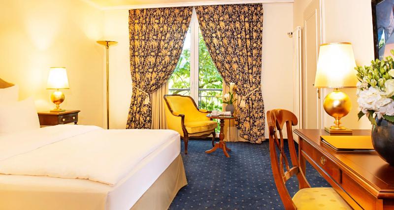 Superior Single Room image 3