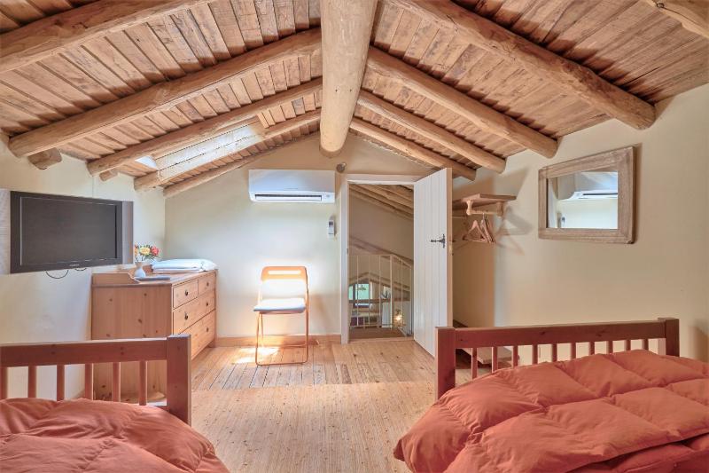 Three-Bedroom House image 3