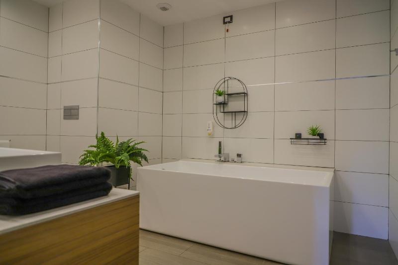 Suite with Sea View image 4