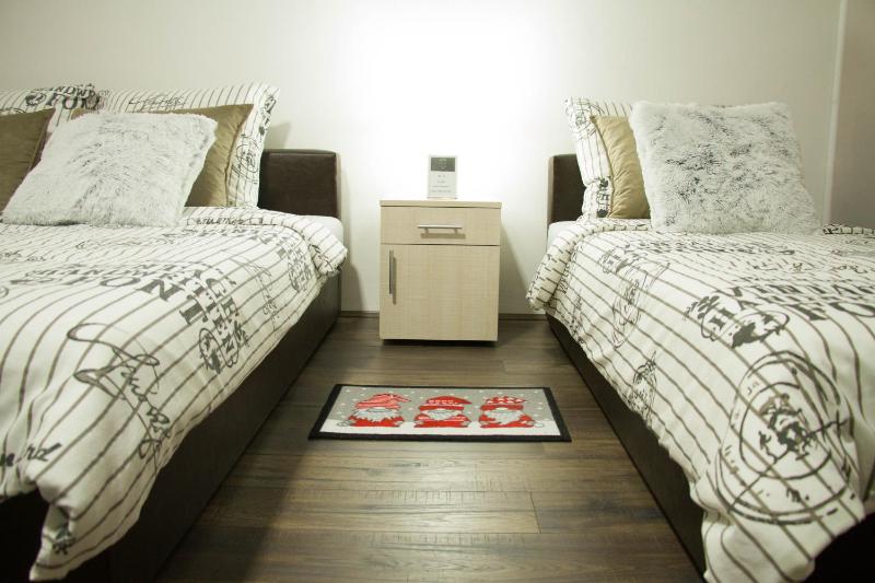 Deluxe Apartment image 2