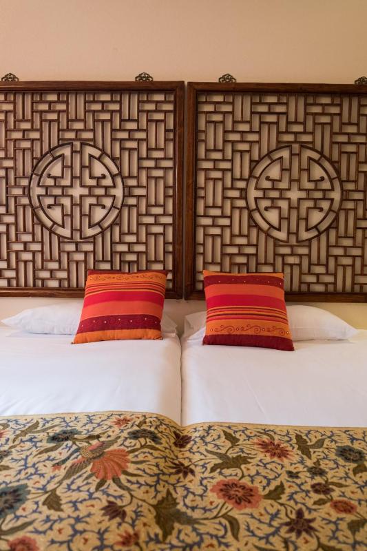 Twin Room with Terrace image 2
