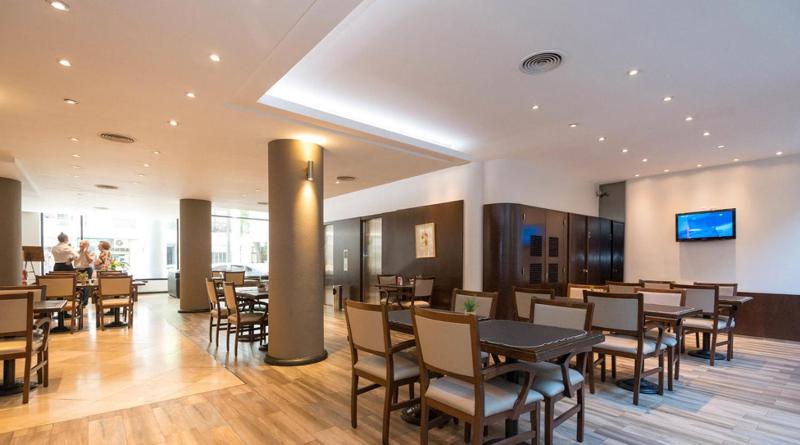 Urquiza Apart Hotel & Suites - image 20
