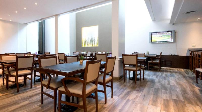 Urquiza Apart Hotel & Suites - image 31