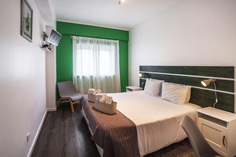 Double or Twin Room with Shared Bathroom image 1
