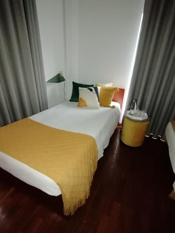 Single Room image 1