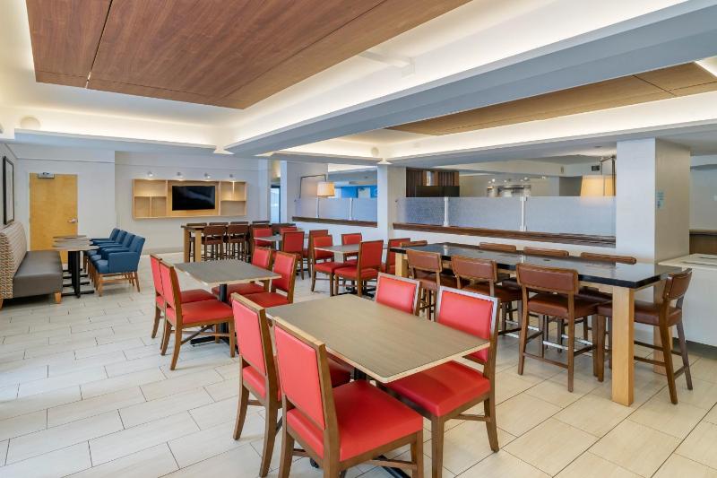 Holiday Inn Express Cape Coral-Fort Myers Area By IHG - image 24