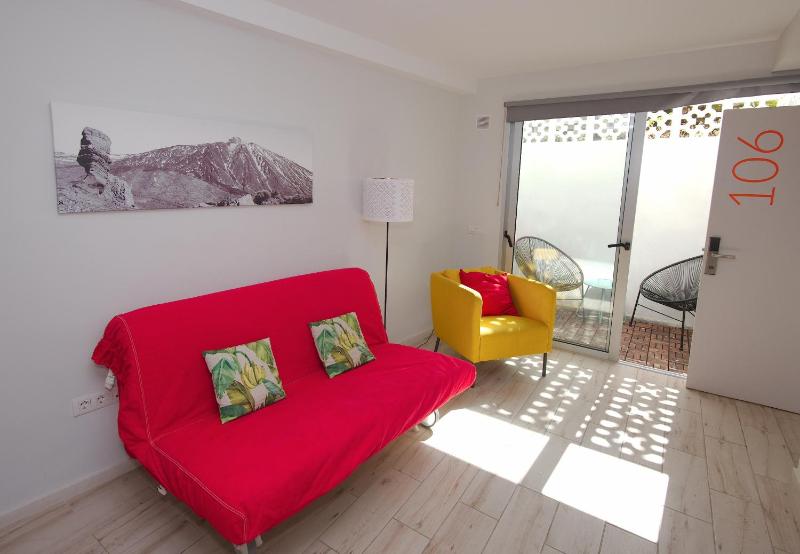 Iriarte 52 Apartments - image 3